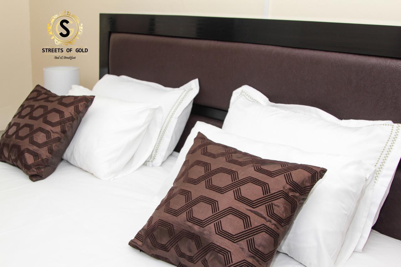 Streets Of Gold Guest House Габороне Екстериор снимка