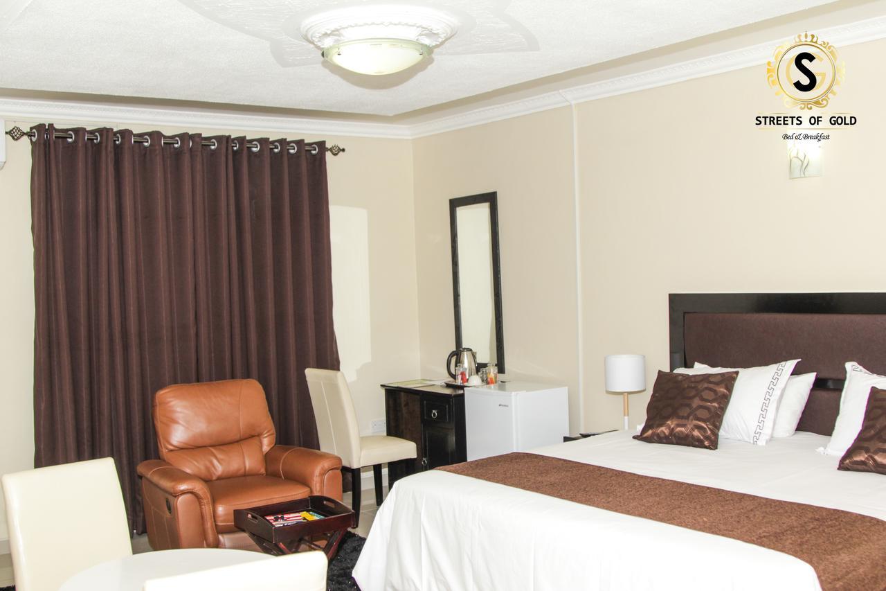 Streets Of Gold Guest House Габороне Екстериор снимка